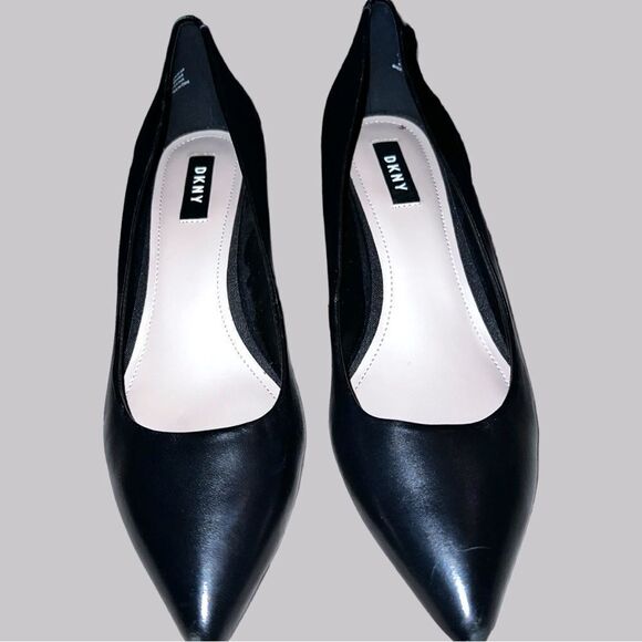 DKNY gorgeous black leather heels! New - Picture 3 of 7